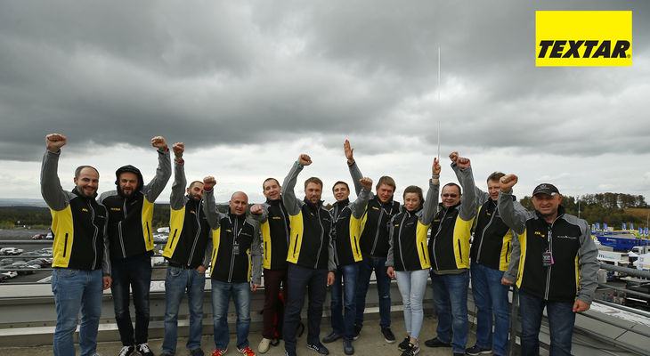 Победители конкурса «Лучший автосервис года» побывали на гоночной трассе в Нюрбургринге
