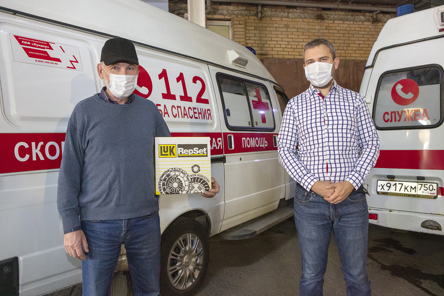Компания Schaeffler поддерживает местную станцию скорой помощи в борьбе с коронавирусом