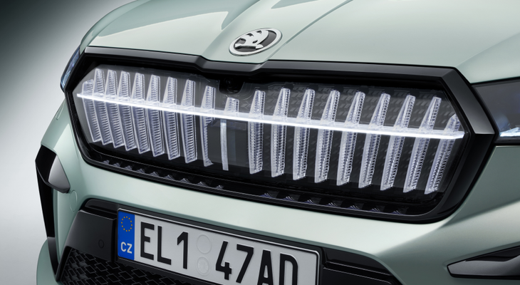 HELLA задает визуальный стиль Škoda Enyaq iV с помощью подсвечиваемой радиаторной решетки